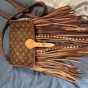 AUTHENTIC LOUIS VUITTON VINTAGE BOHO BAG